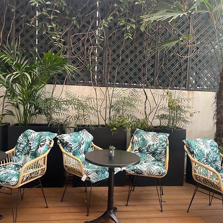 Hotel Apolonia Paris Montmartre; Sure Hotel Collection By Best Western Exterior photo